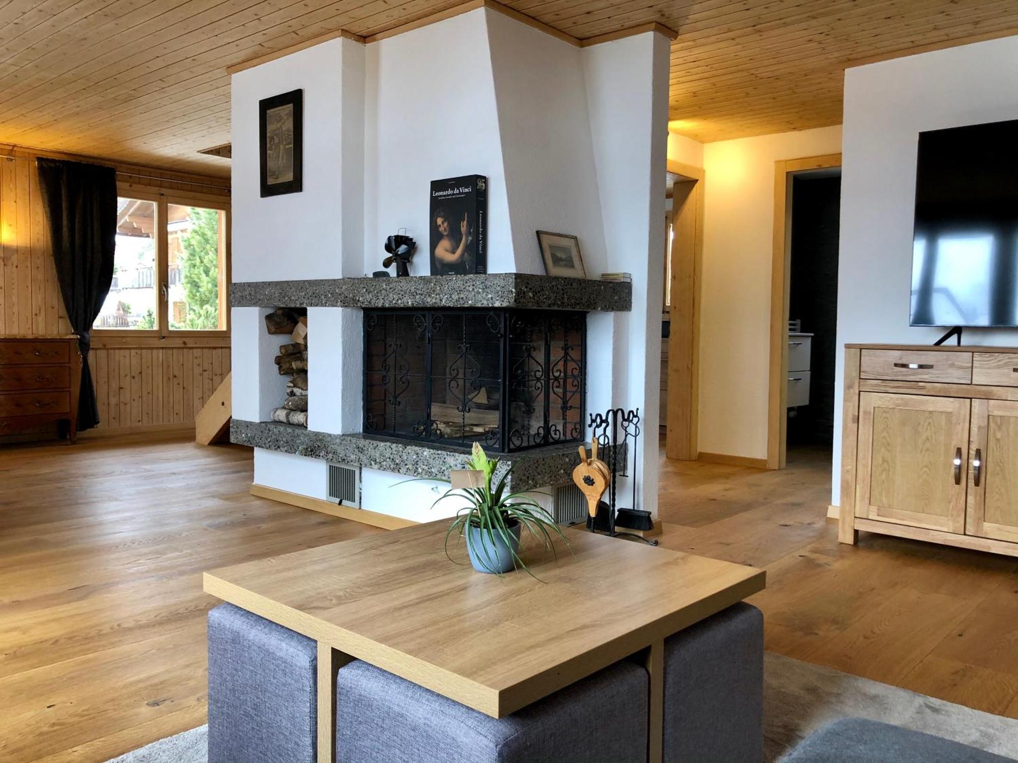 Beautiful Apartment With Stunning View Gsteig Bagian luar foto